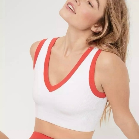 aerie Other - Aerie Offline Main Squeeze Ribbed Plunge V Crop Top Sports Bra Small Preppy